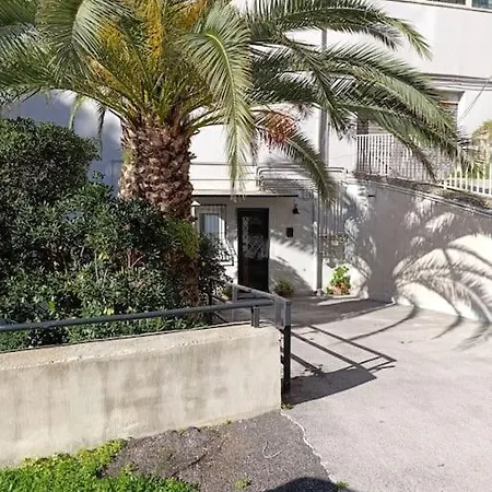 La Dolce Vita, Vomero * Nápoly